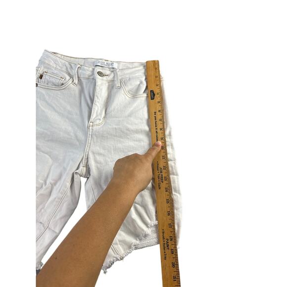 Judy Blue Jean Shorts High Waist Rigid Magic Destroy White Womens Stretch Small - Picture 2 of 7